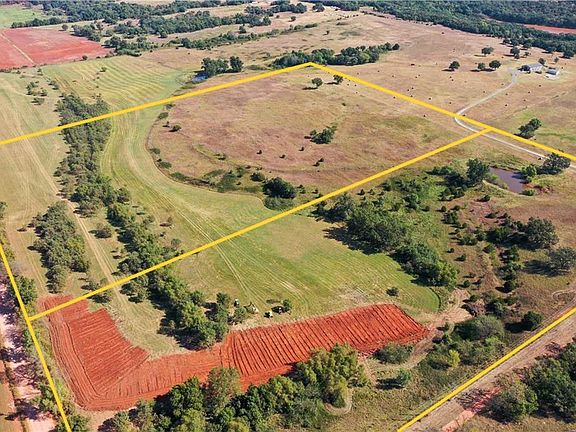 2nd image of 3 E Simmons Rd N