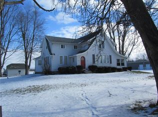 8061 Transit Rd, East Amherst, NY 14051