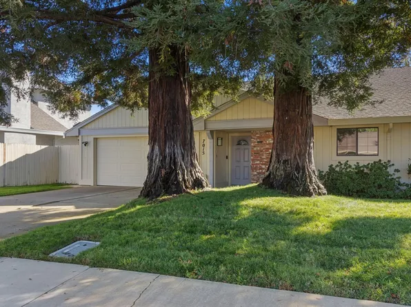 7015 Gloria Dr, Sacramento, CA 95831
