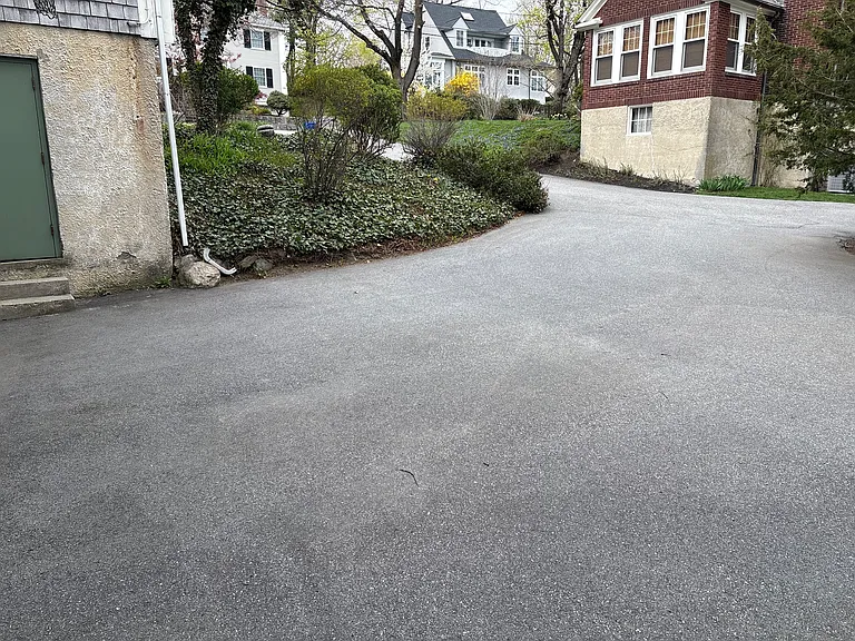 41 Huntington Rd #1 — Photo 17