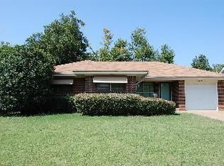2501 Becker Pl, Del City, OK 73115