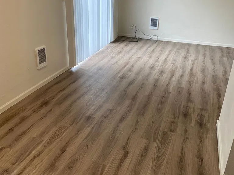 638 32nd Ave SE #5 — Photo 8