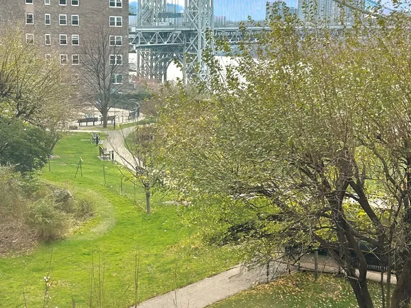 140 Cabrini Boulevard image 6 of 27