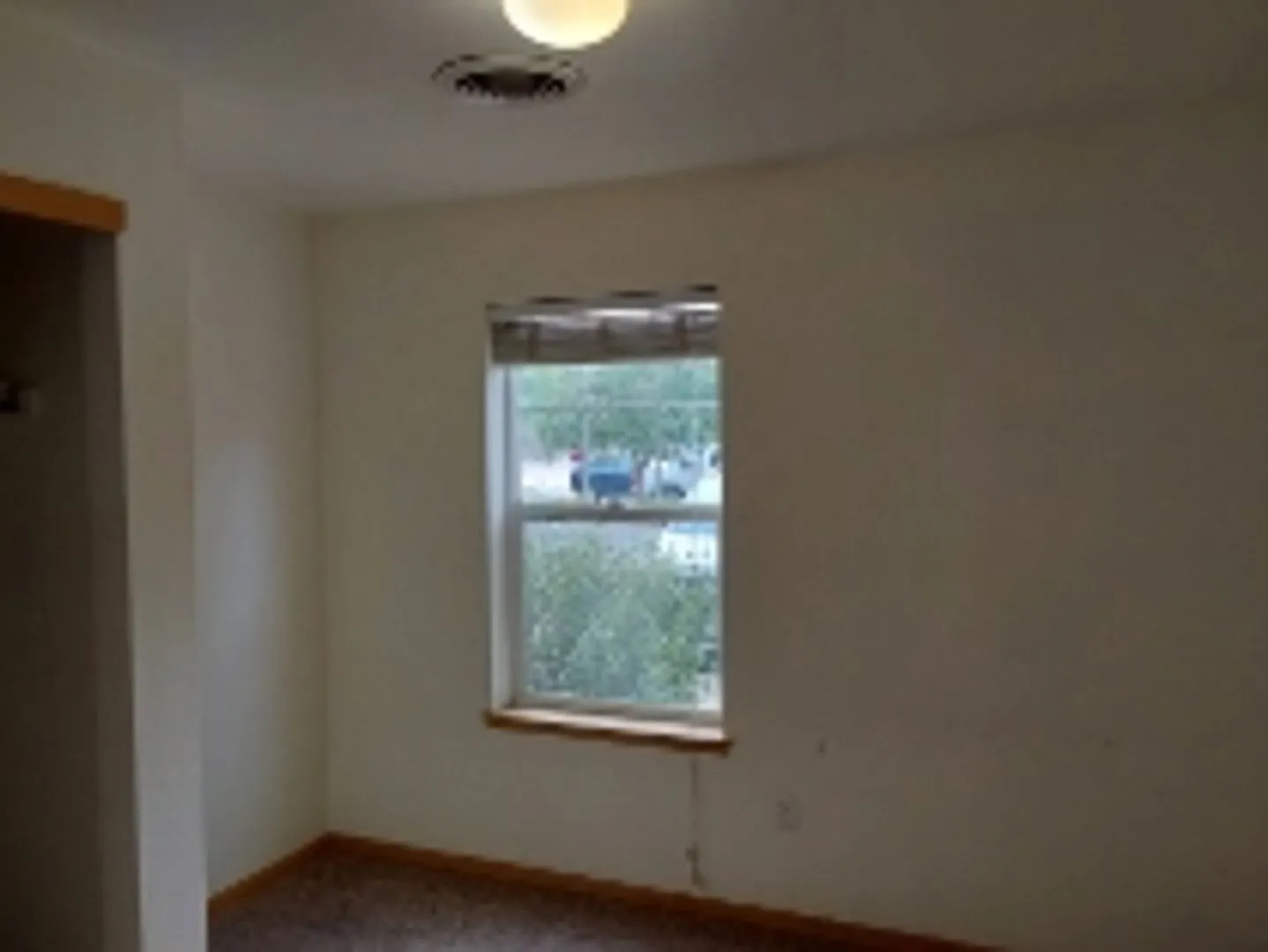 Spacious Condo in West Foco — Photo 3