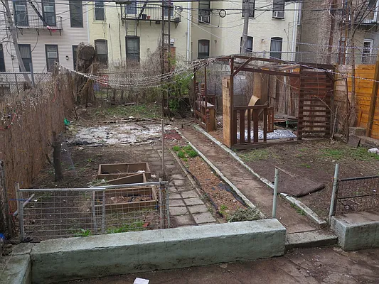 Rented by Spot It Realty LLC | media 13