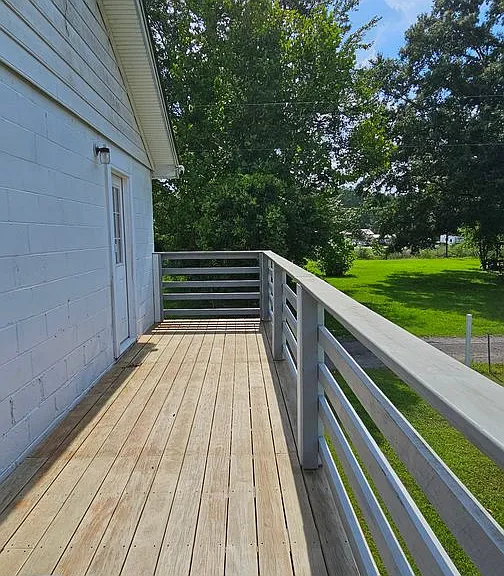 7348 Highmarket St — Photo 34