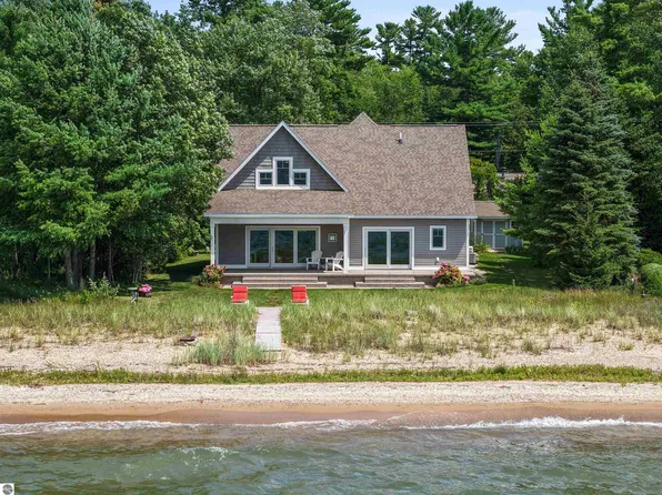 6557 Deepwater Point Rd, Williamsburg, MI 49690
