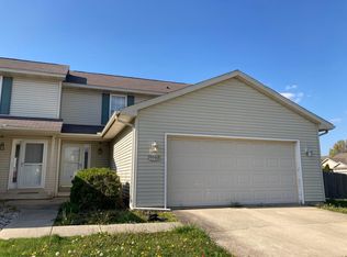 3902 Balmoral Dr, Champaign, IL 61822