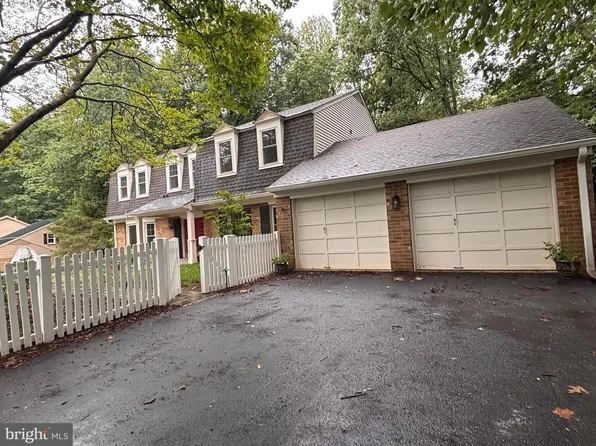 2648 Black Fir Ct, Reston, VA 20191