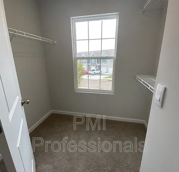 4140 Feetham Dr — Photo 16