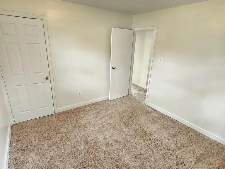 603 Pinewood Rd — Photo 19