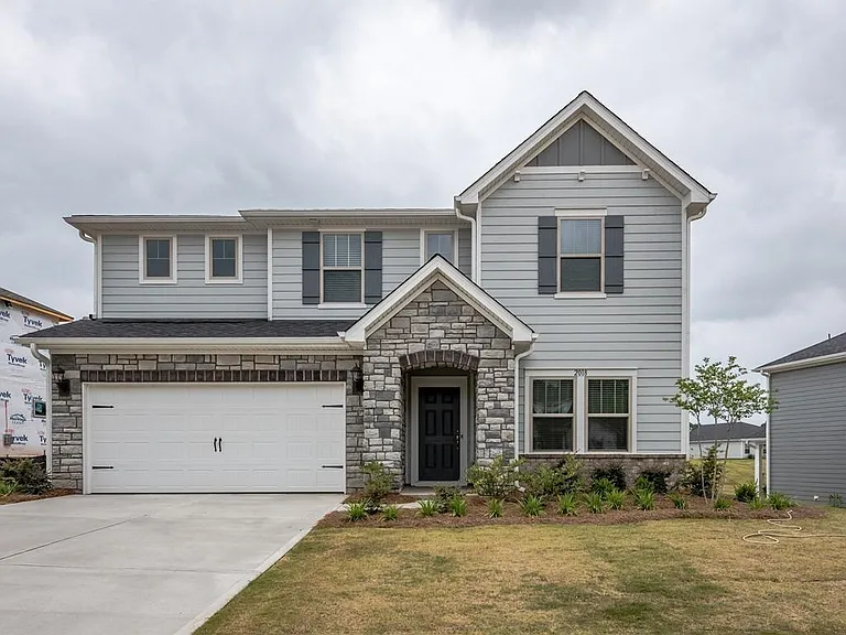 2018 Poplar Ridge Dr — Photo 1