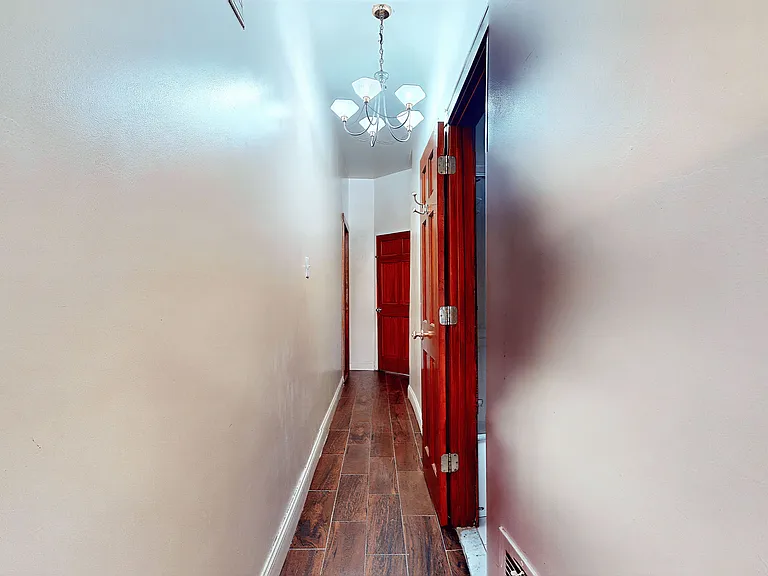479 Irving Ave #1 — Photo 16