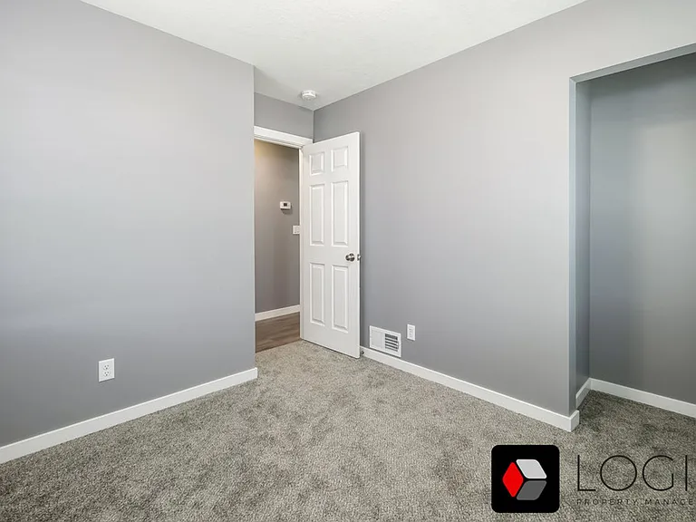 4050 S Porter Ave — Photo 11