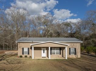 1891 Zachary Rd, Cottonwood, AL 36320
