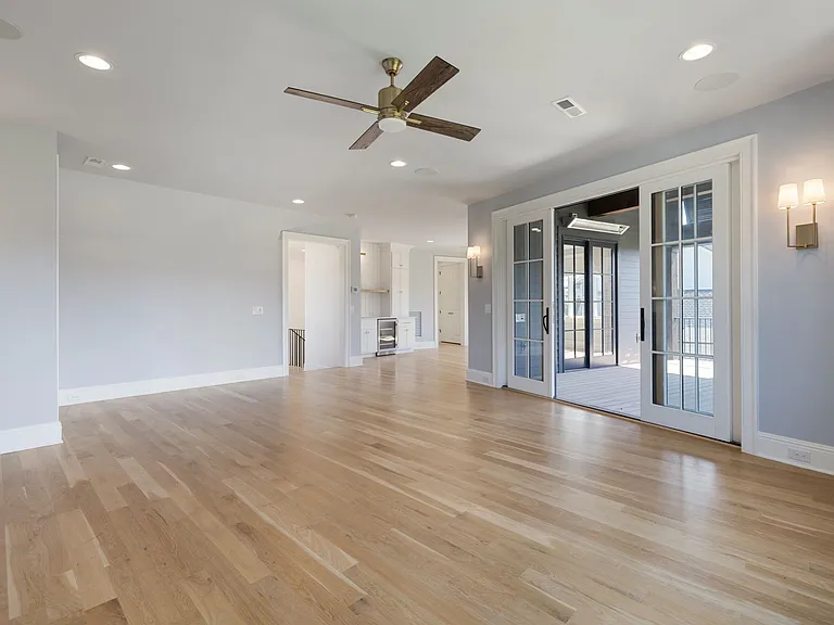 7212 Shagbark Ln — Photo 25