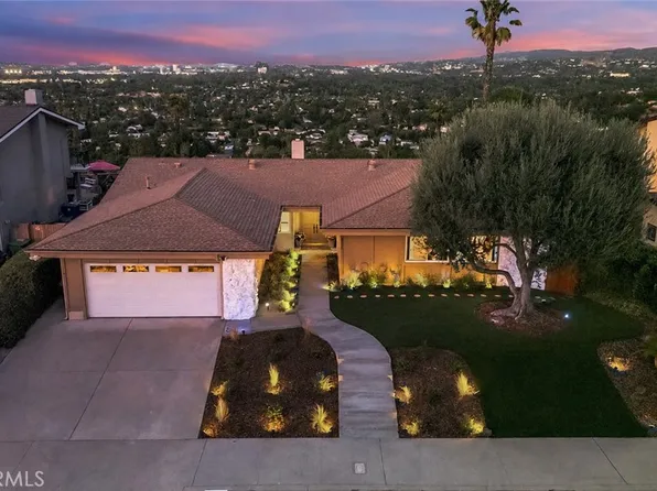 6030 Maury Ave, Woodland Hills, CA 91367