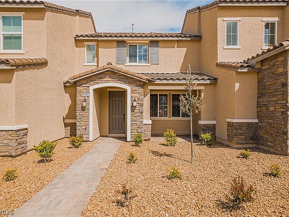 3rd image of 3585 Sorridere Ln