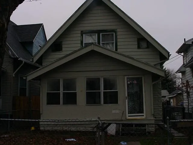 650 Yondota St photo 1