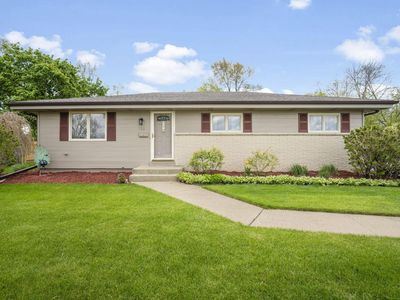 533 Oakland AVENUE, Mukwonago, WI, 53149
