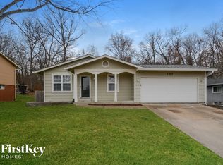 767 Crescent Woods Dr, Valley Park, MO