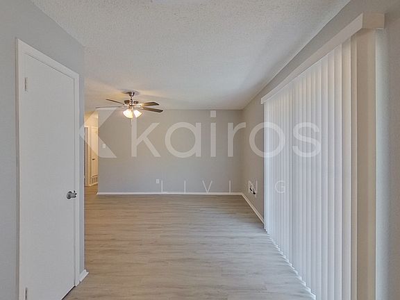4th image of 1200 Clark Cir