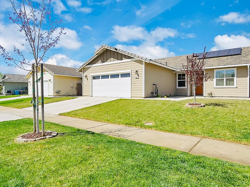 2061 River Wood Dr