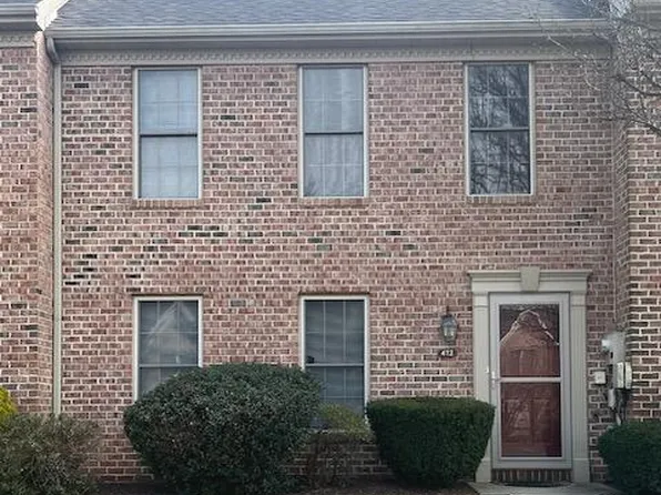 472 Stonehedge Ln, Mechanicsburg, PA 17055