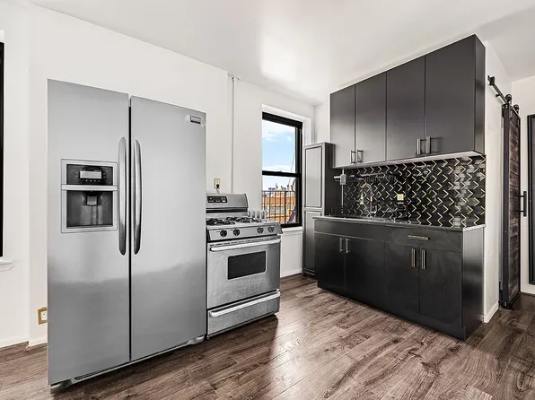 78 S 1st St APT 21, Brooklyn, NY 11249