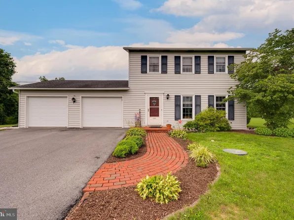 159 Shartlesville Rd, Mohrsville, PA 19541