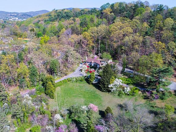 5th image of 4965 Topping Hill Dr