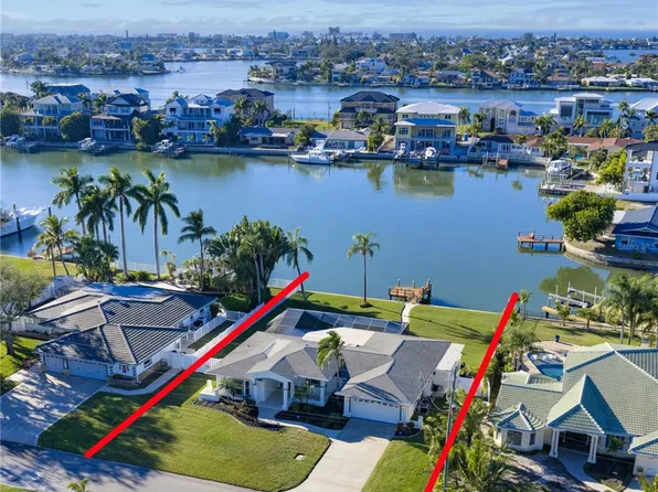 402 Harbor View Ln, Largo, FL 33770