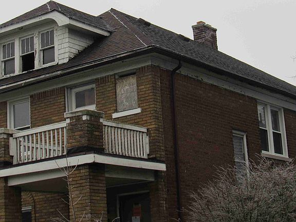 429 Eastlawn