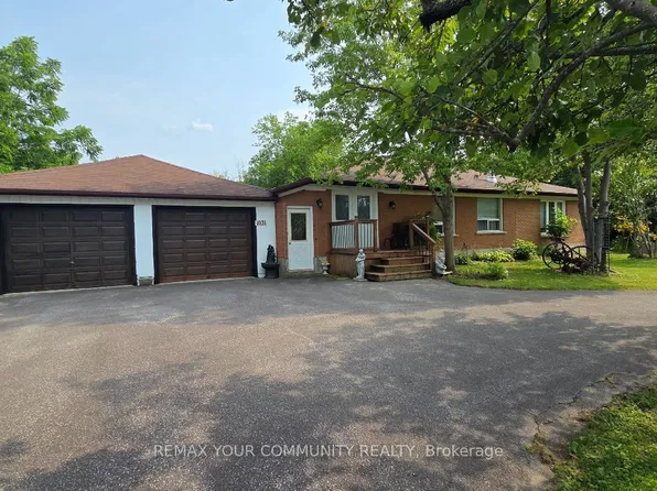 1031 Metro Rd, Georgina, ON L4P 3E9
