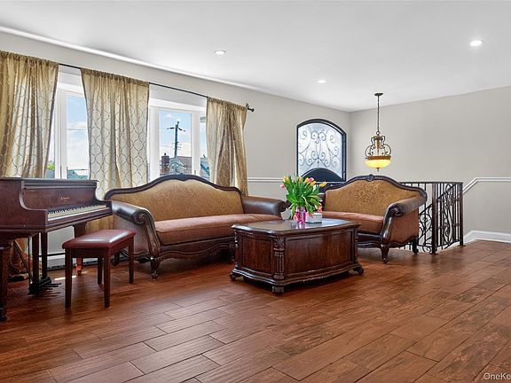 3rd image of 101 Jetmore Place