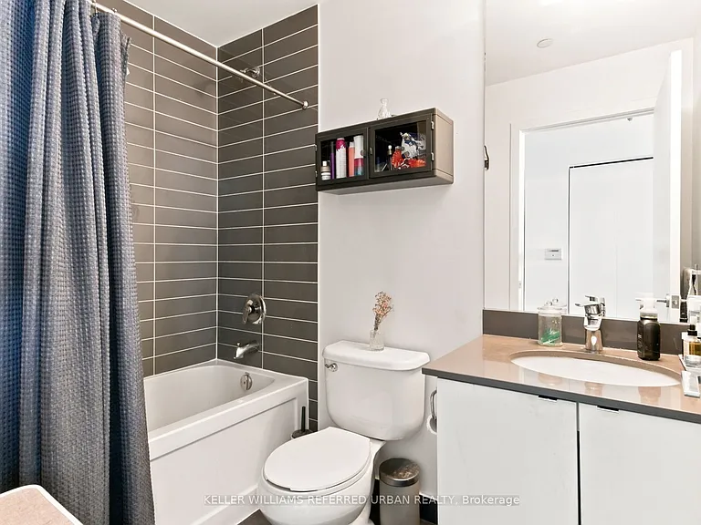 150 E Liberty St #2608 — Photo 17
