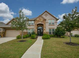 5711 Barons Point Ct, Sugar Land, TX 77479