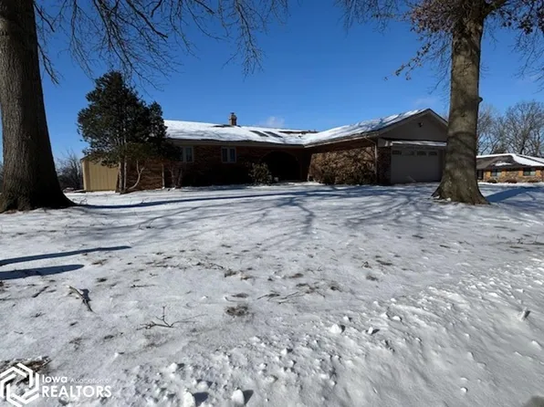 16 Ridgewood Rd, Fort Madison, IA 52627