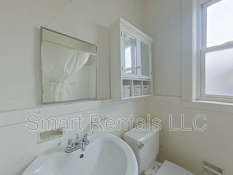 1008 Tamm Ave #2F — Photo 2