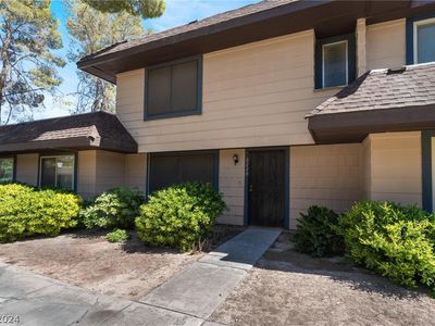 6220 Meadow View Ln, Las Vegas, NV, 89103