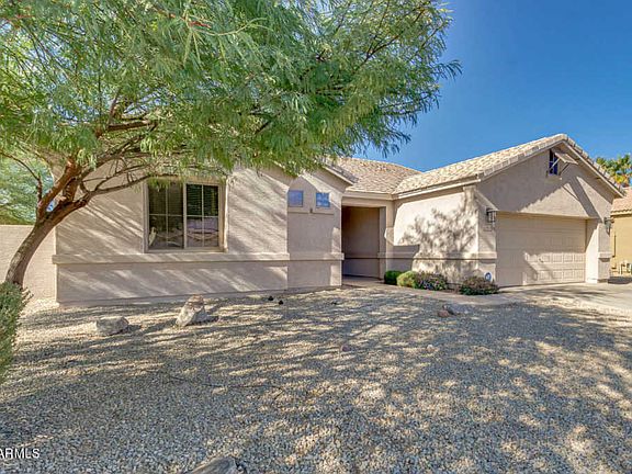 3rd image of 40648 N Parisi Pl