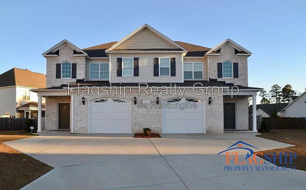 3 bed, 2.5 bath, 1707 sqft, $1,850 — Photo 3