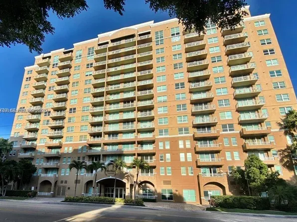 2665 SW 37th Ave APT 101, Miami, FL 33133