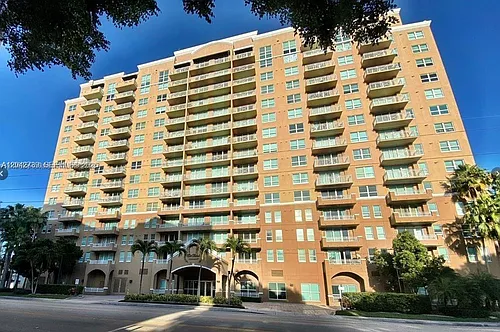 2665 SW 37th Ave #101 Photo 1