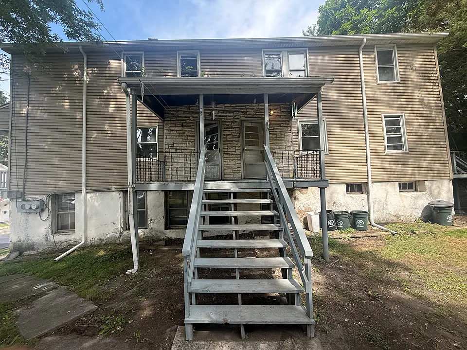 315 Maffett St #1