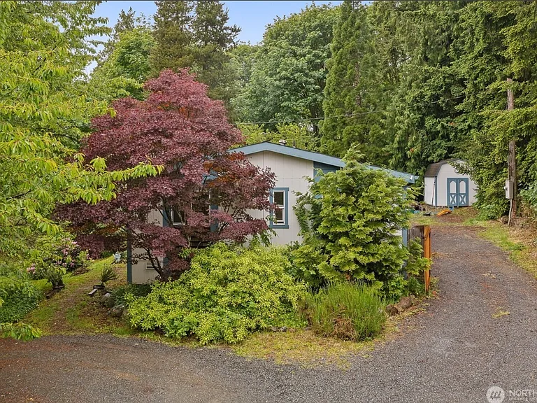 9217 32nd St SE — Photo 16