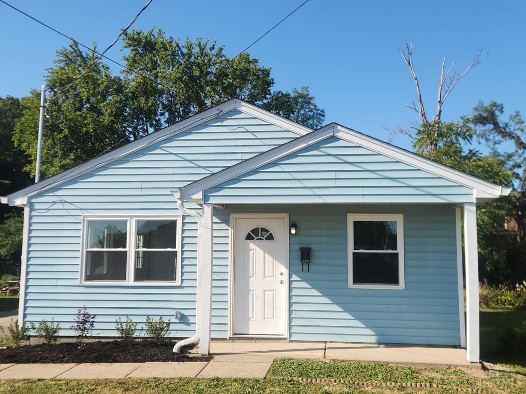 Real estate listing image