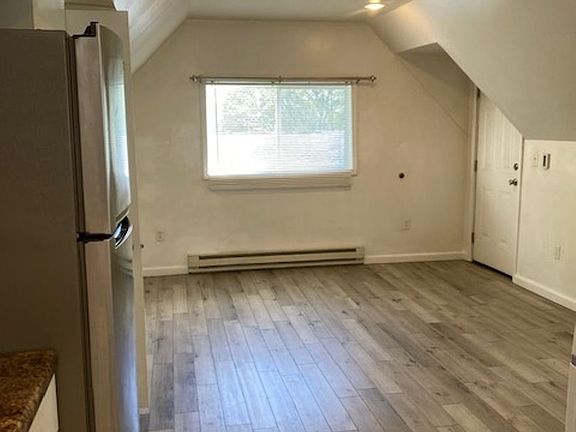 5th image of 306 S 27th St #1/2