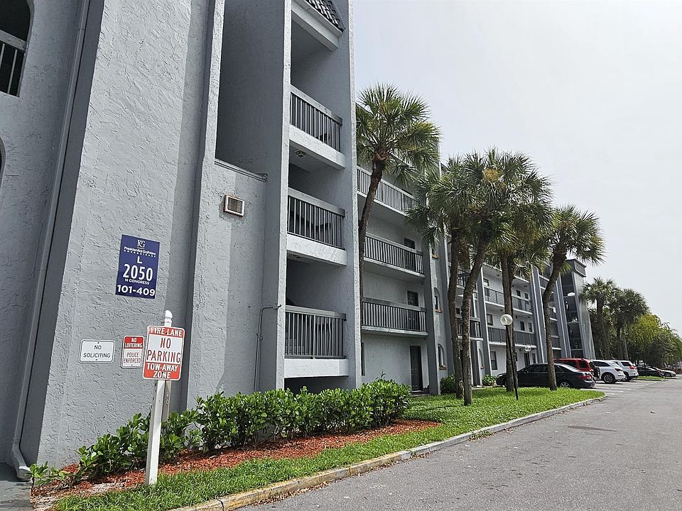 1st image of 2050 N Congress Ave APT 402