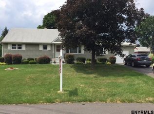 9 Arden Ct, Albany, NY 12205